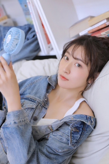 养个女神当宠物免费
